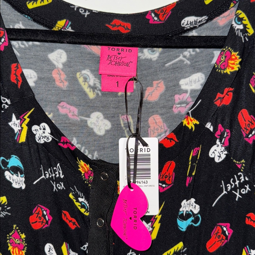 Betsey Johnson & Torrid Collaboration Convo Print Midi Dress - Picture 6 of 7